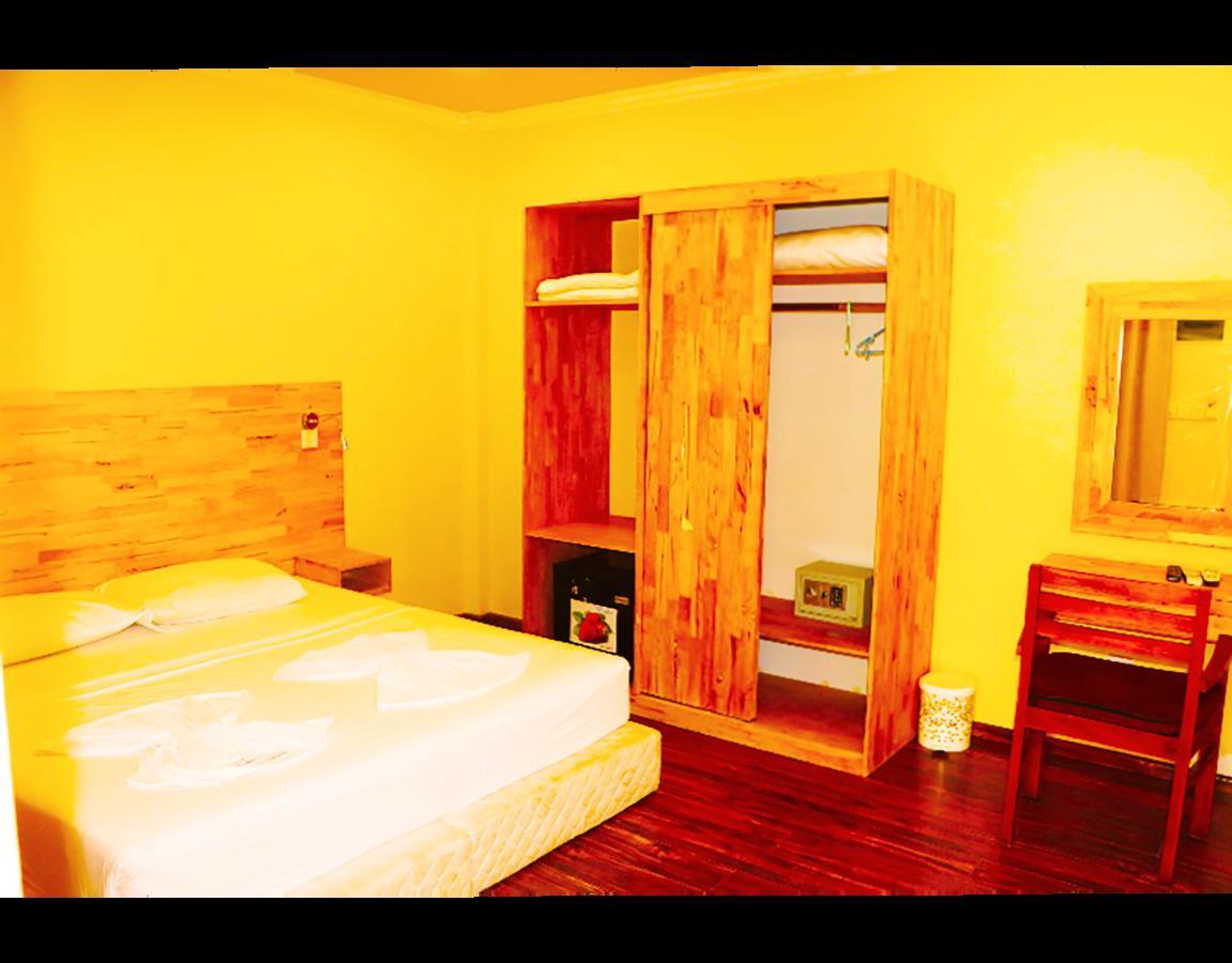 Maafushi Village Exterior photo